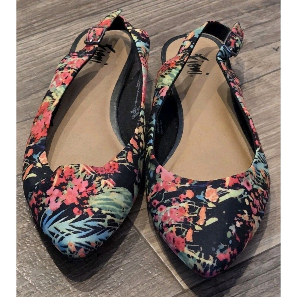 Fioni floral fabric slingback flat summer shoe -  Size 8